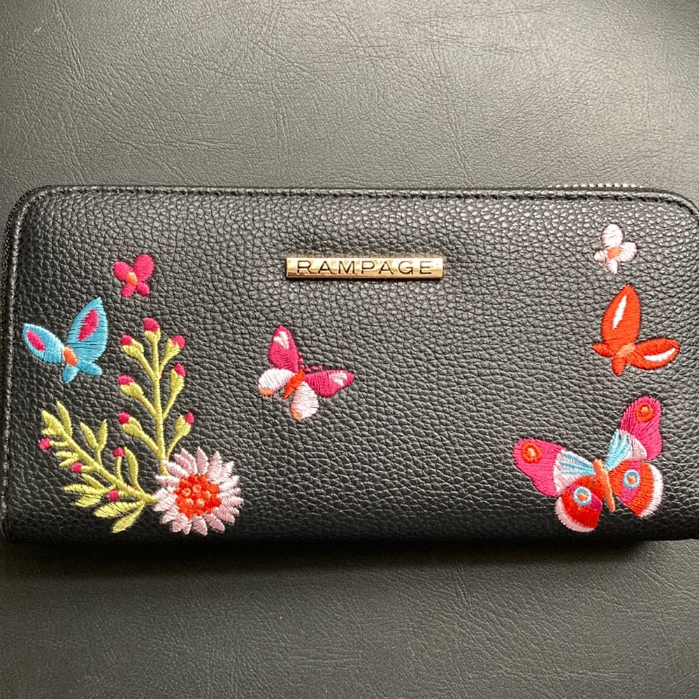 Brand New Rampage Embroidered Butterfly Faux Leather Zip Around Wallet - Picture 1 of 4